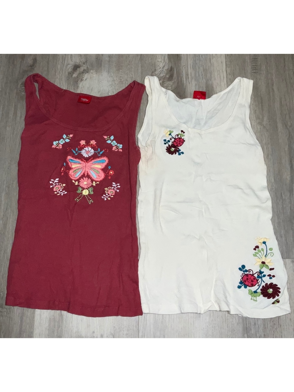 No Boundaries Embroidered Tank Tops, Red and White, Size Small